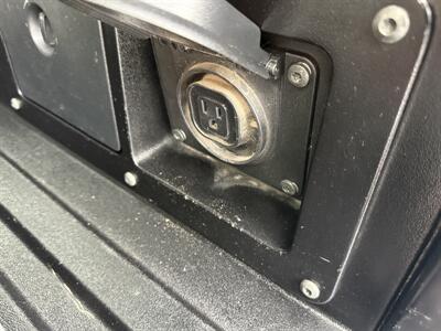 2010 Toyota Tacoma PreRunner V6  Double Cab 4X2 - Photo 18 - Flushing, MI 48433