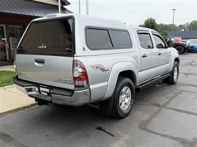 2010 Toyota Tacoma PreRunner V6  Double Cab 4X2 - Photo 4 - Flushing, MI 48433