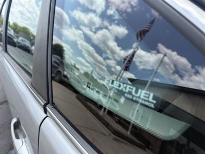2014 Chevrolet Impala Limited LS 6-Passenger - Photo 24 - Flushing, MI 48433