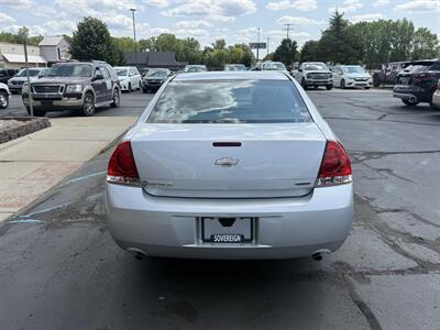 2014 Chevrolet Impala Limited LS 6-Passenger - Photo 8 - Flushing, MI 48433