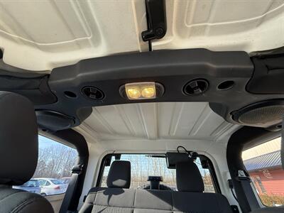 2012 Jeep Wrangler Sport  4X4 - Photo 12 - Flushing, MI 48433