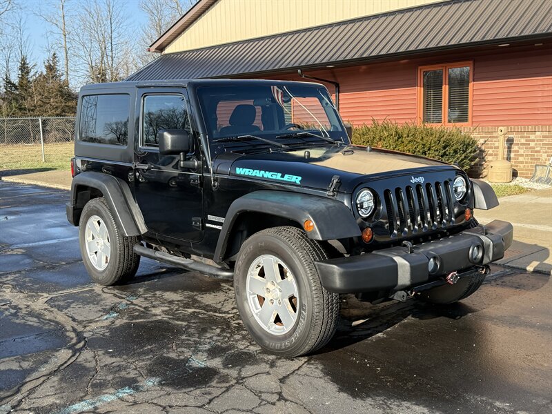 2012 Jeep Wrangler Sport  4X4 - Photo 1 - Flushing, MI 48433