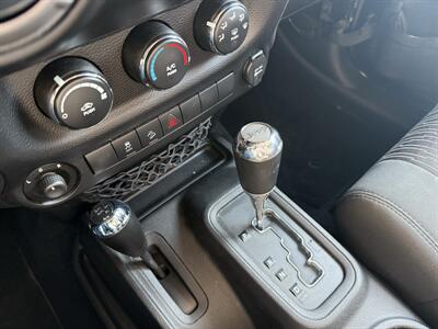 2012 Jeep Wrangler Sport  4X4 - Photo 16 - Flushing, MI 48433