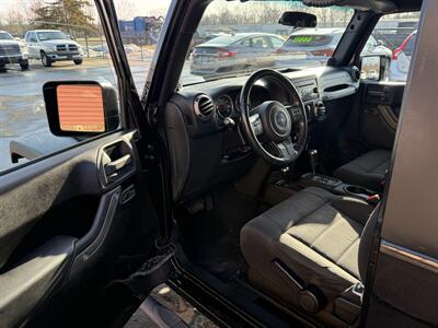 2012 Jeep Wrangler Sport  4X4 - Photo 9 - Flushing, MI 48433