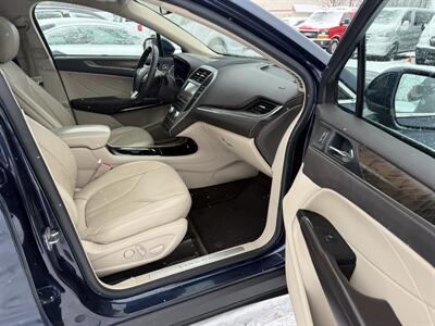 2017 Lincoln MKC Reserve  AWD - Photo 25 - Flushing, MI 48433