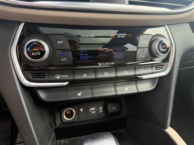 2020 Hyundai SANTA FE SEL 2.0T AWD - Photo 13 - Flushing, MI 48433