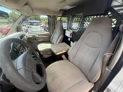 2007 Chevrolet Express 2500   - Photo 10 - Flushing, MI 48433