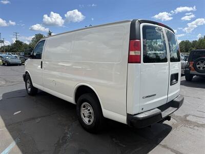 2007 Chevrolet Express 2500   - Photo 5 - Flushing, MI 48433