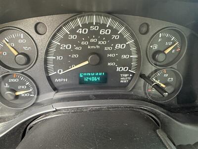 2007 Chevrolet Express 2500   - Photo 11 - Flushing, MI 48433