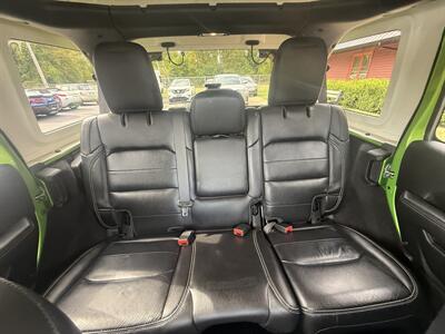 2019 Jeep Wrangler Unlimited Sahara  4X4 - Photo 11 - Flushing, MI 48433