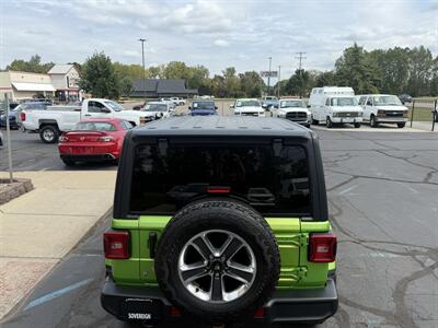 2019 Jeep Wrangler Unlimited Sahara  4X4 - Photo 6 - Flushing, MI 48433