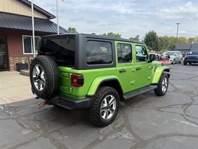 2019 Jeep Wrangler Unlimited Sahara  4X4 - Photo 5 - Flushing, MI 48433
