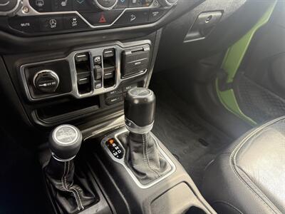 2019 Jeep Wrangler Unlimited Sahara  4X4 - Photo 15 - Flushing, MI 48433