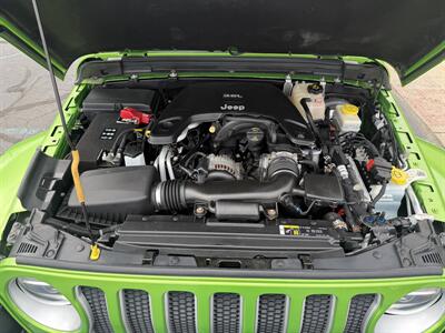 2019 Jeep Wrangler Unlimited Sahara  4X4 - Photo 31 - Flushing, MI 48433