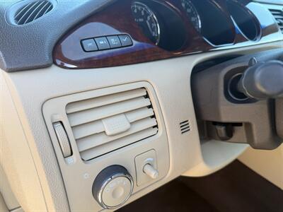 2007 Buick Lucerne CX   - Photo 16 - Flushing, MI 48433