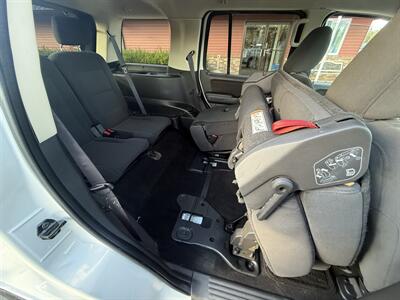 2010 Ford Explorer XLT  4X2 - Photo 23 - Flushing, MI 48433