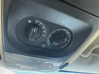 2010 Ford Explorer XLT  4X2 - Photo 39 - Flushing, MI 48433