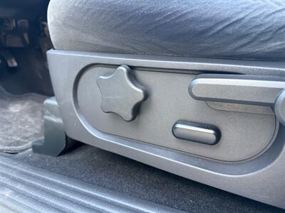 2010 Ford Explorer XLT  4X2 - Photo 36 - Flushing, MI 48433