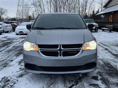 2017 Dodge Grand Caravan SE   - Photo 2 - Flushing, MI 48433