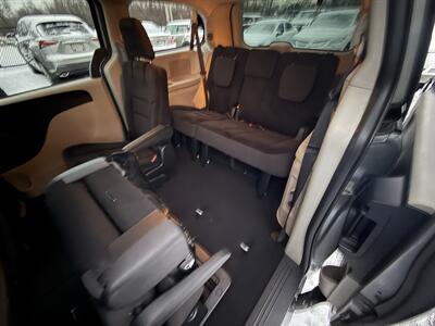 2017 Dodge Grand Caravan SE   - Photo 15 - Flushing, MI 48433