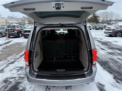 2017 Dodge Grand Caravan SE   - Photo 21 - Flushing, MI 48433