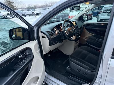 2017 Dodge Grand Caravan SE   - Photo 10 - Flushing, MI 48433