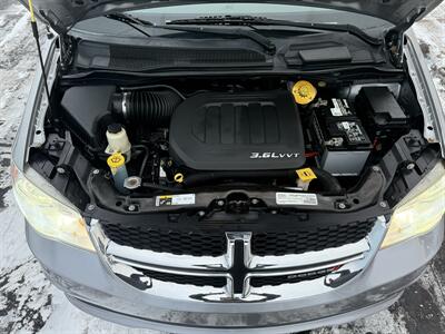 2017 Dodge Grand Caravan SE   - Photo 29 - Flushing, MI 48433