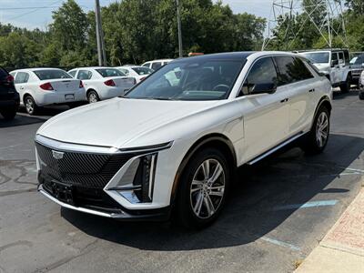 2024 Cadillac LYRIQ Tech   - Photo 2 - Flushing, MI 48433
