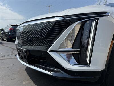 2024 Cadillac LYRIQ Tech   - Photo 14 - Flushing, MI 48433