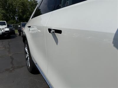 2024 Cadillac LYRIQ Tech   - Photo 11 - Flushing, MI 48433