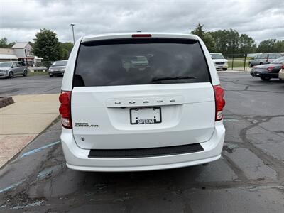 2016 Dodge Grand Caravan American Value Package - Photo 4 - Flushing, MI 48433