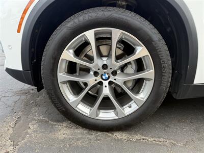 2022 BMW X5 xDrive40i - Photo 27 - Flushing, MI 48433