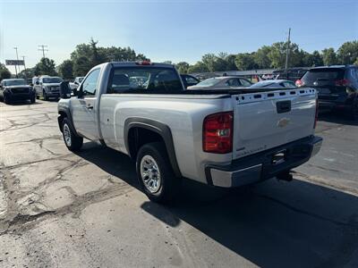 2011 Chevrolet Silverado 1500 Work Truck V8 - Photo 5 - Flushing, MI 48433