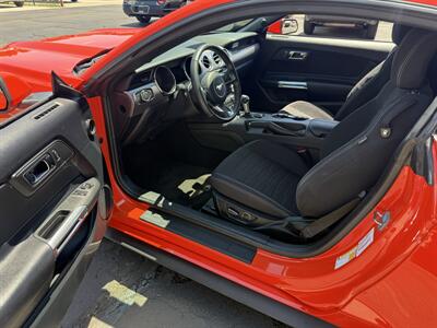 2016 Ford Mustang EcoBoost - Photo 10 - Flushing, MI 48433