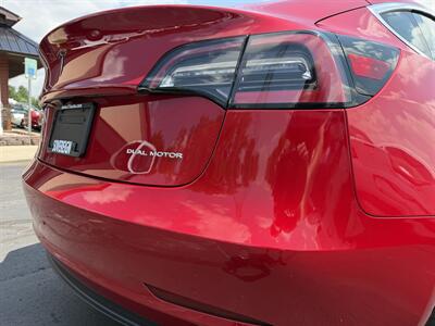 2020 Tesla Model 3 Long Range  AWD - Photo 13 - Flushing, MI 48433