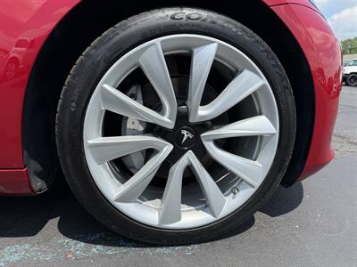 2020 Tesla Model 3 Long Range  AWD - Photo 11 - Flushing, MI 48433