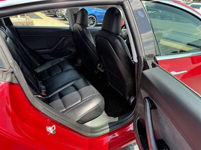 2020 Tesla Model 3 Long Range  AWD - Photo 28 - Flushing, MI 48433