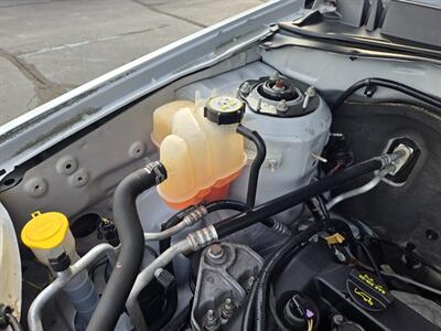 2012 Ford Escape XLS   - Photo 21 - Flushing, MI 48433
