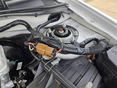 2012 Ford Escape XLS   - Photo 22 - Flushing, MI 48433