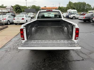 2005 Dodge Ram 2500 ST 2DR 8' Box  5.9 H.O. Cummins - Photo 11 - Flushing, MI 48433