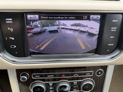 2014 Land Rover Range Rover Supercharged  4WD - Photo 18 - Flushing, MI 48433