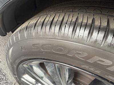 2014 Land Rover Range Rover Supercharged  4WD - Photo 13 - Flushing, MI 48433