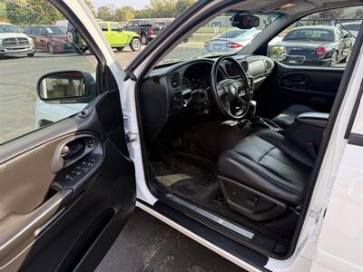 2008 Chevrolet Trailblazer 3LT 4X4   - Photo 11 - Flushing, MI 48433