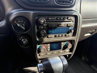 2008 Chevrolet Trailblazer 3LT 4X4   - Photo 16 - Flushing, MI 48433