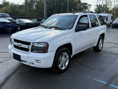 2008 Chevrolet Trailblazer 3LT 4X4   - Photo 3 - Flushing, MI 48433