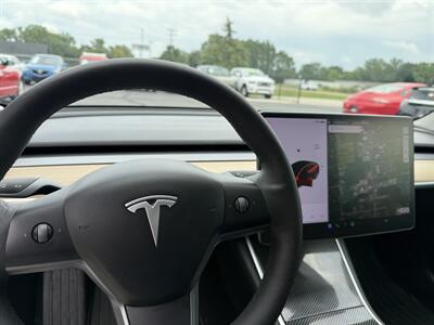 2019 Tesla Model 3 Standard Range Plus   - Photo 19 - Flushing, MI 48433