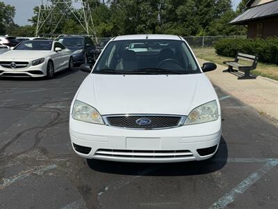 2007 Ford Focus ZX4 S - Photo 3 - Flushing, MI 48433