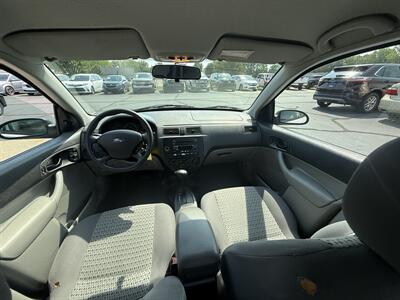 2007 Ford Focus ZX4 S - Photo 15 - Flushing, MI 48433