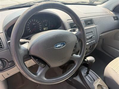 2007 Ford Focus ZX4 S - Photo 12 - Flushing, MI 48433