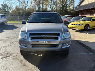 2008 Ford Explorer XLT  4X2 w/3rd Row - Photo 2 - Flushing, MI 48433